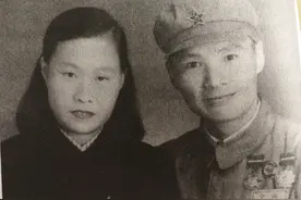 王近山女儿讲述自己在司令爸爸和司机爸爸家里的幸福时光，感人图片