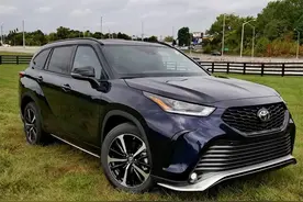 新一代汉兰达运动版实车，外观很霸气，搭载3.5L V6动力图片