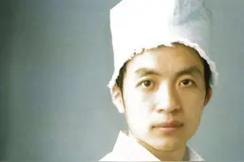 大诗人顾城，为何残忍杀妻？21年后，情人临终留下一句奇怪遗言图片