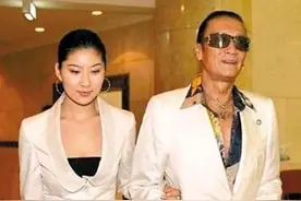 谢贤风流又长情，和小49岁COCO的“爷孙恋”，分手后付千万分手费图片