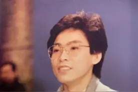 “爱国歌手”张明敏：28岁爆红后被打压，卖掉车房义演图片