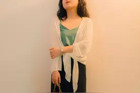 圆脸肩宽的女同事，改造后成港风气质女神图片