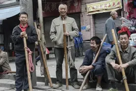 山城棒棒军，重庆人永恒的记忆图片
