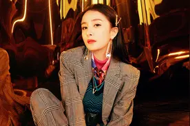 刘诗诗锋芒暗藏，杨幂肆无忌惮，争强斗胜后谁是赢家？图片