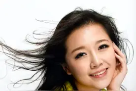 超女15年后近况差距大：厉娜卖货唐笑有几套房，还有人因生子抑郁图片