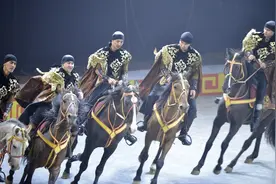 第五十一回 靠山王围剿瓦岗寨 罗士信打死魏文通图片