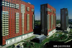 北京玉渊潭一线水景豪宅，单价6万5要不要来康康？图片