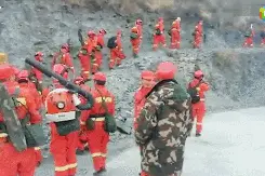 今天仍需铭记！31名凉山救火英雄：逆行者永不孤单图片
