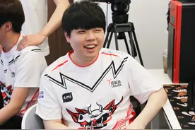 “下个游戏吧”世界级打野选手被喷云玩家，8年lol不知盲僧有斩杀图片