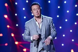 看看杨坤生活中的家，家里都能开演唱会，自称新家不可复制图片