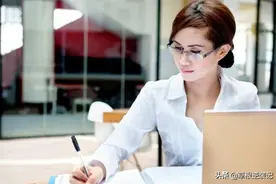 干活越多，领到的工资就越少？68岁老领导实话实说，老实人听好了图片