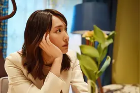 “不下蛋的鸡终于滚了”婆婆得意过头，被儿媳一条评论打入冰窖图片