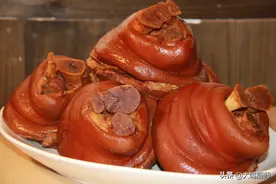 买肘子，选“前”还是“后”？区别很大，牢记3点，肘子新鲜好吃图片