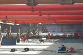 西安首条下穿灞河道路隧道完成首段底板浇筑图片