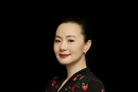 咏梅，成熟典雅之美图片