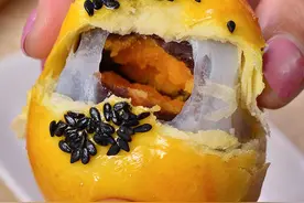 没想到蛋黄酥还有这样的历史！6个19.9的蛋黄酥真的好吃吗？图片