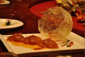 冬瓜只用水和糖，色如“琥珀”，据说这道传统菜，快失传了图片
