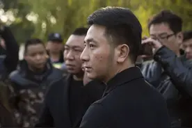 林生斌再婚生女，全民变身福尔摩斯，不做“乌合之众”的3个启示图片