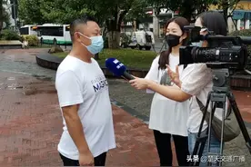 武汉江汉城管环卫全天候清理保洁消杀 保障环境卫生图片