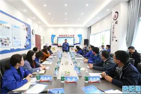 鸡蛋壳上能打孔？来看贵阳经开区技能大师“炫技”图片