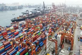 ​海运为什么暴涨图片