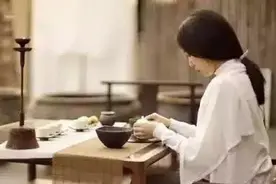 写给即将退休的女人:准备好这3样，往后余生，越过越幸福自在图片