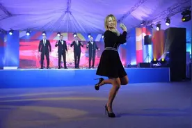 扎哈罗娃：俄罗斯最让美国恐惧的女人，中国人却称她“北京大妞”图片