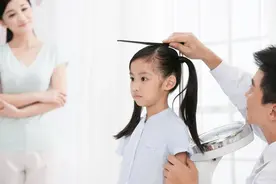 孩子“骨骺线”闭合前有征兆，父母抓住这3个信号，孩子还能长图片