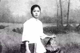 伴娘和新郎在婚礼上一见钟情，一生辗转不得相守，是真爱还是小三图片