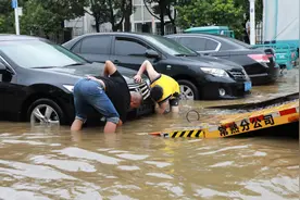 ​河南洪水过后100天，大批二手车贩子涌入，5万一辆的奥迪能买吗？图片