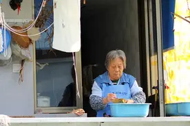 92岁高龄奶奶，骨密度却有-1.4，相当于60多岁骨龄，怎么做到的？图片
