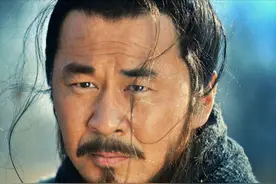 同样是演“曹操”，陈建斌和鲍国安放在一起看，差距就出来了图片