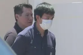 FBI突袭逮捕华裔男子，曾为美军效力6年时间，其母亲怀疑是被陷害图片