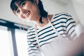 45岁女士哭诉：做住家保姆1年，工作挺轻松的，但内心却很痛苦图片