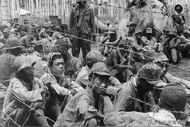 为何被俘虏的日本士兵，宁愿冻死，也不愿意去苏军女兵澡堂干活？图片