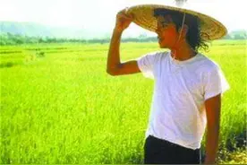 1987年迈克尔·杰克逊广东中山一游：全程低调图片