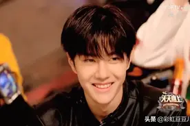 王一博透露消费观：也没怎么花钱，钱枫：我特别替一博心疼图片