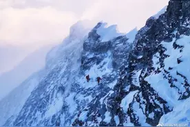 登顶珠峰！图片