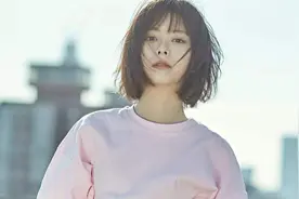 钟汉良谭松韵感情官宣，16年差距恋情将上线，网友的期待值有多高图片