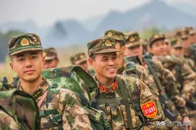 当兵14年，拉练5次，了不起的班长一直在路上！图片