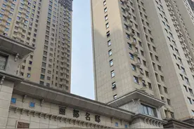 洛阳：房子早已被查封，开发商仍催业主交房款，律师：开发商行为涉嫌欺诈图片