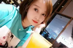 83年老阿姨的精致人生：不想被婚姻束缚，只做最洒脱的自己图片