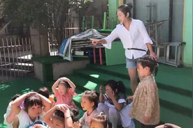 家长给孩子取的“奇葩”名字，老师点名脸都红了，让人啼笑皆非图片