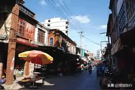 枫亭镇地处福建湄洲湾，有近10万人口，被称为枫城，有枫亭港图片