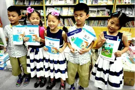 农村夫妻自然孕育5胞胎，父母咬牙坚持不愿送人，今已14岁图片