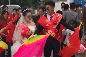 中秋到，农村光棍相亲潮袭来，媒婆：这三类小伙没钱也好找对象图片