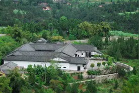 四川一大“巨富豪宅”，历时十八年建成，主人为家财万贯的大地主图片