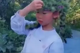 小孩爱漂亮是女生的审美观天分吗？图片