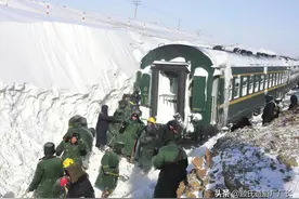 战冰斗雪30小时，你们太可爱，2010年1815次列车脱困记图片