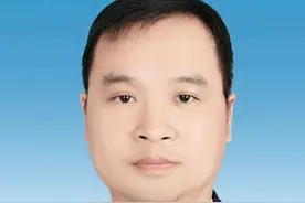 王闯任西安市自然资源和规划局副局长，1979年出生图片